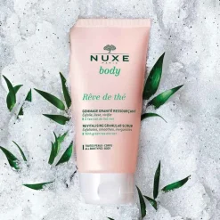 Best Nuxe Reve de The belebendes Granita-Peeling, 150 ml